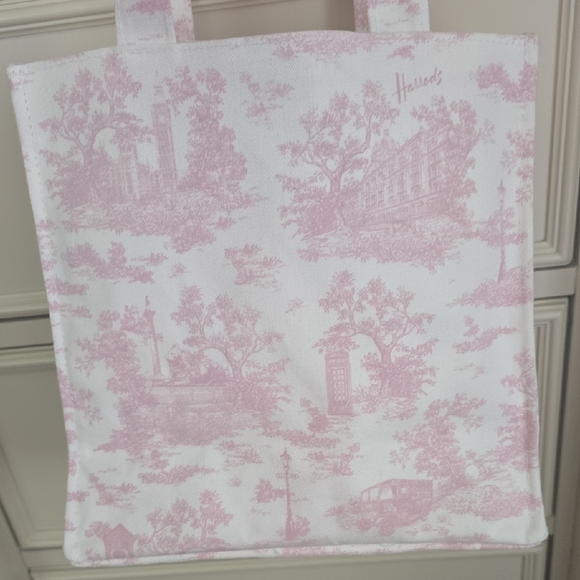 Harrods Pink and White Toile Tote Bag - Picture 4 of 12